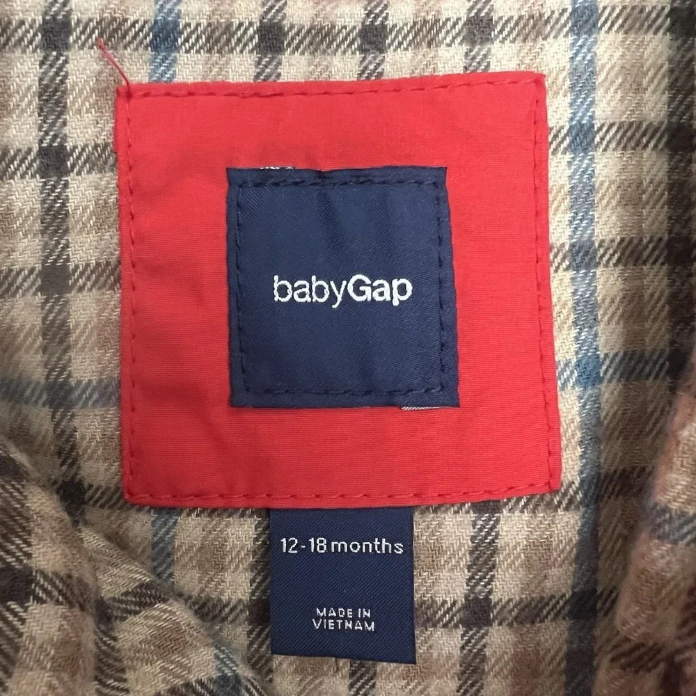 BABY GAP Red‎ Puffer Vest Size 12-18 Months Flannel Lined Zip Snap Pockets